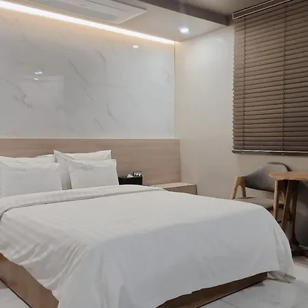 Shire Hotel Busan Station